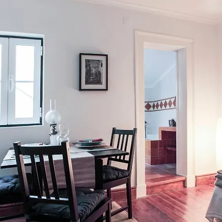 アパート Charming Xix Century Flat-lisbon Historical Center リスボン